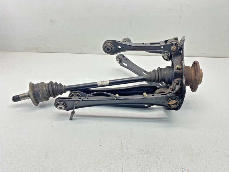 12-18 BMW F25 F26 X3 X4 Rear Right Side Suspension Wheel Hub Axle Assembly OEM✅