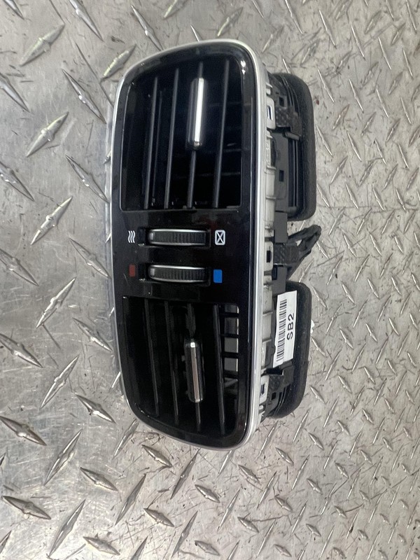 09 10 11 12 13 14 GENESIS SDN REAR CENTER AC AIR VENT OEM