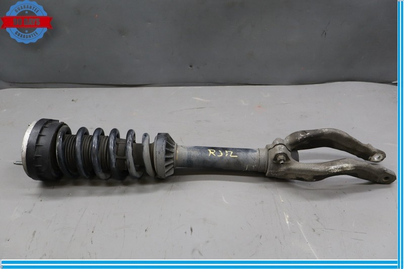 17-20 Jaguar F-Pace Front Left or Right Strut Shock Absorber Spring T4A26512 OEM