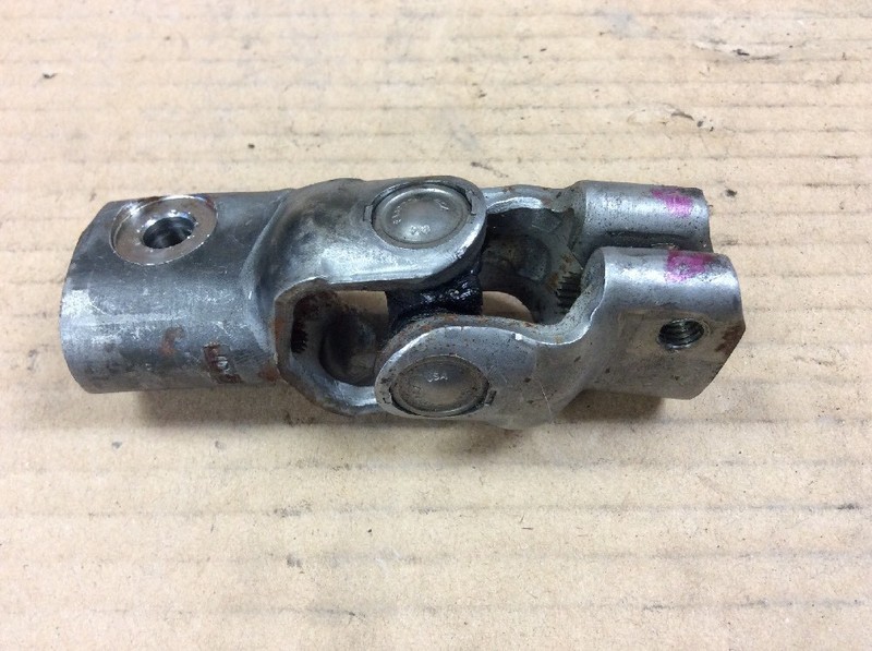 94 95 96 97 Accord Steering Column Shaft U Joint “B” Swivel Coupler Used OEM