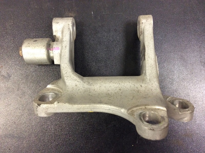 02 03 04 05 Acura RSX AT Left Front Top Transmission Upper Mounting Bracket OEM