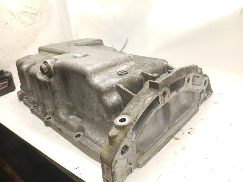 10-'12 MAZDA CX-7 Oil Pan 2.5L OEM 6 Month Warranty!