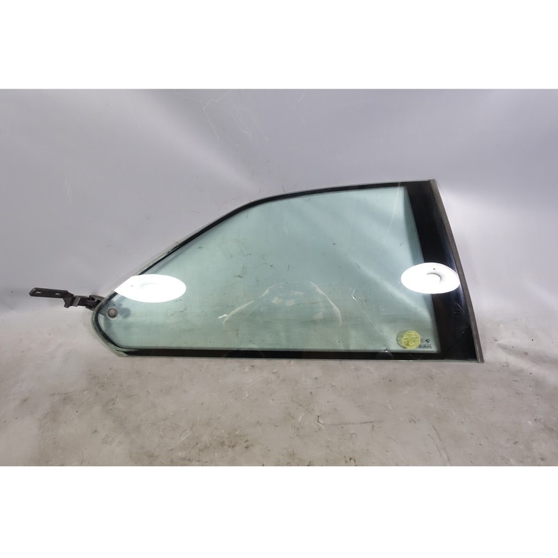 1992-1999 BMW E36 3-Series 2dr Coupe Right Rear Vent Quarter Window Glass OEM