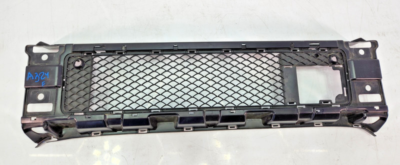 ✅ 13-18 OEM Mercedes W463 G63 AMG Front Bumper Center Upper Grille Black