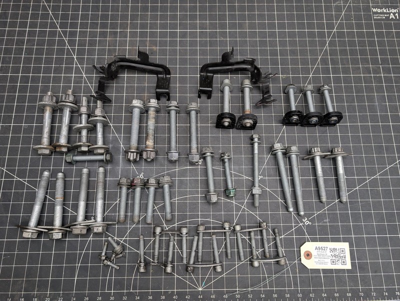Rear Suspension & Drive Shaft Bolts Set 2019 Audi A7 WHT007092A 2020 2021 - 2024