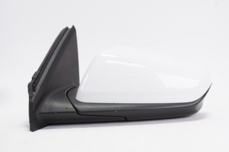 CHEVROLET EQUINOX Front Left LH Door Mirror w/ Blind Spot OEM 2018 - 2021