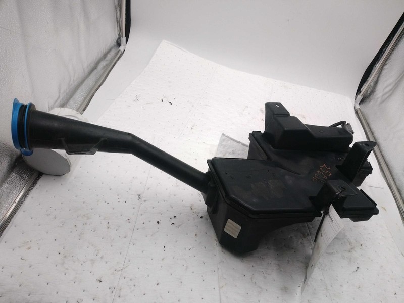2018 Honda Pilot Washer Fluid Reservoir OEM 76806TZ5A01 98000 Mileage
