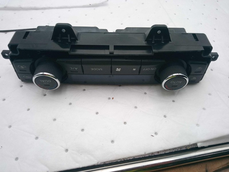 2021 Nissan Maxima A/C Selector Switch OEM Black 275004RA0A 80K Miles