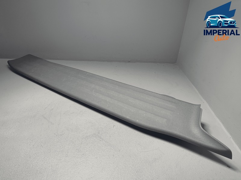 2015-2020 Toyota Sienna Rear Passenger Side Door Sill Scuff Plate Trim Cover OEM