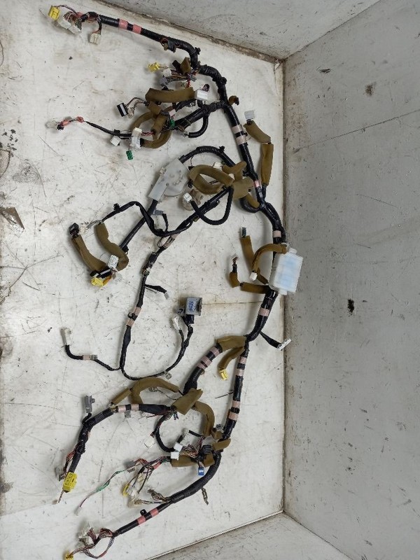 01 LEXUS LS430 4.3L DASH WIRE HARNESS