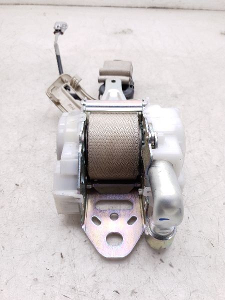2010 LEXUS IS350 PASSENGER SIDE REAR SEAT BELT ASSEMBLY