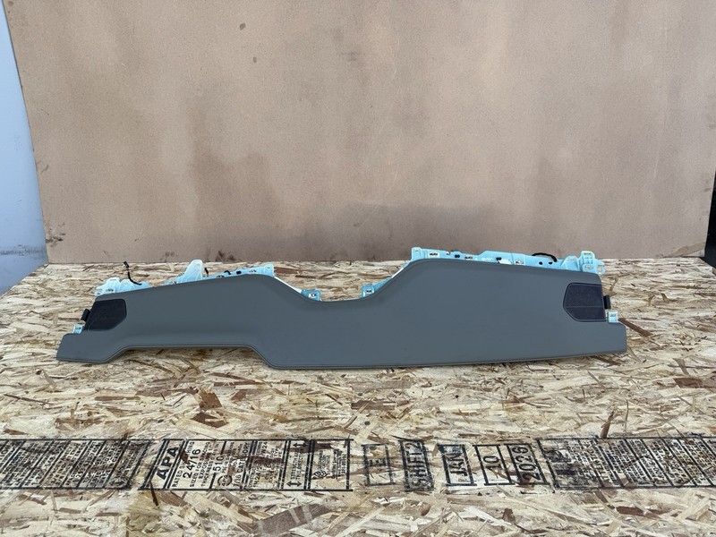 RIVIAN R1S R1T 2022-2026 OEM DASHBOARD PANEL COVER TOP PAD ASSY