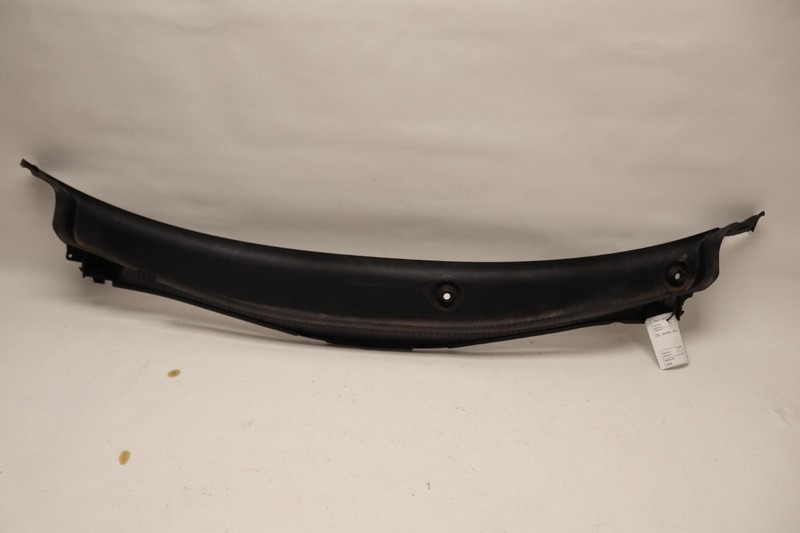 2020-2023 BMW M235I F44 GRAN COUPE FRONT WINDSHIELD COWL COVER PANEL OEM