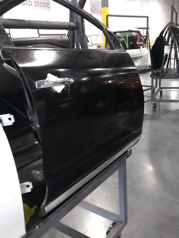2014 Nissan Murano Right Front Door Black Used 139K Miles OEM Part 159419