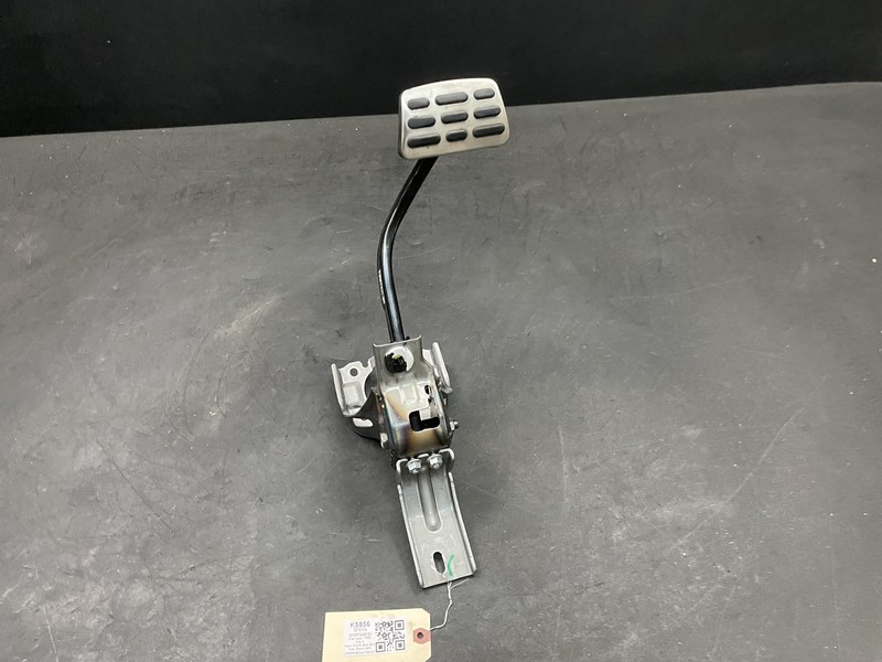 Brake Pedal 2018 Kia Sportage 32800-D9150 2017 2019