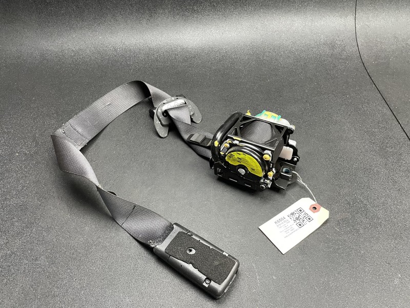 Front Right Seat Belt Retractor 2019 Kia Soul 88820-B2500 2014 2015 2016 - 2018