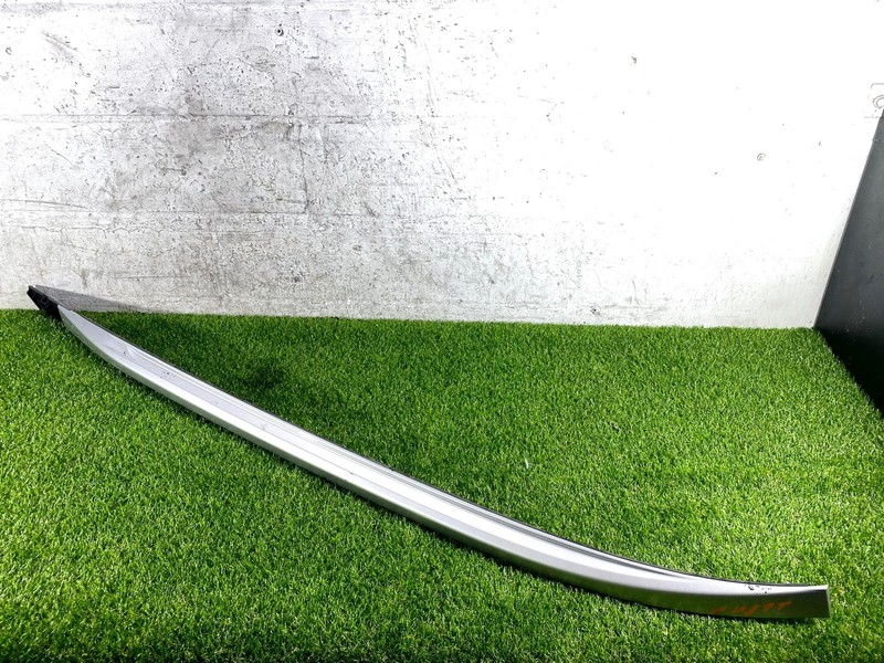 18-24 NISSAN KICKS LEFT LH DRIVER SIDE UPPER ROOF RACK RAIL LUGGAGE MOLDING OEM