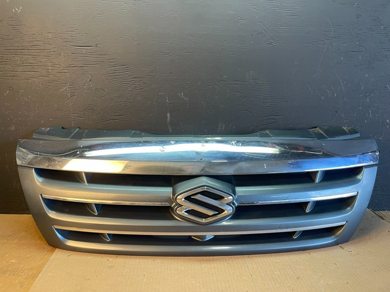 2004-2006 Suzuki XL-7 XL7 Grand Vitara Front Upper Grill Grille Oem AB7896 DG
