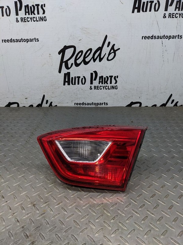 Passenger Tail Light Without LED Tail Lamps Sedan Fits 17-19 CRUZE 1156154