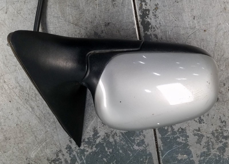 2006 Grand Marquis / Crown Vic Victoria Right Passenger Side Mirror #53752 Y1