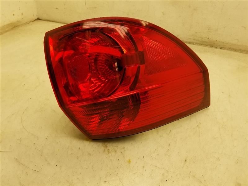 06 07 08 09 10 TOYOTA SIENNA DRIVER LEFT TAIL LIGHT