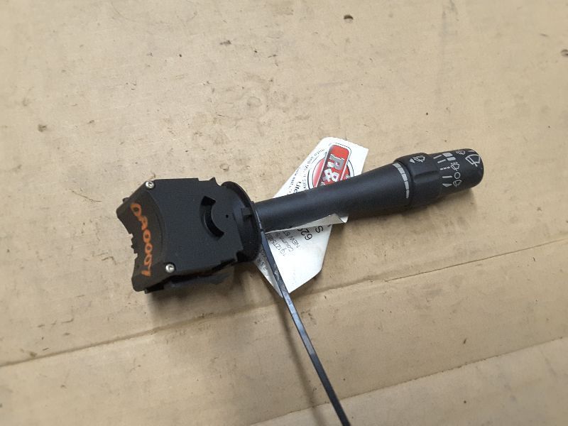 04 05 06 07 08 09 10 11 12 MALIBU COLUMN SWITCH COLUMN WIPER 135106