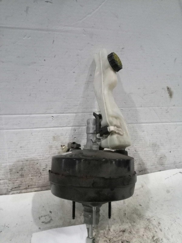 2017 Lincoln MKZ Power Brake Booster OEM BRB158 86000 Miles - Used