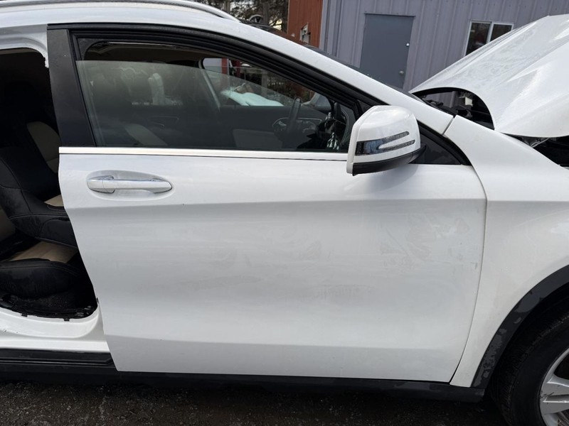 2015-2020 Mercedes GLA-Class Right Passenger Side Front Door White