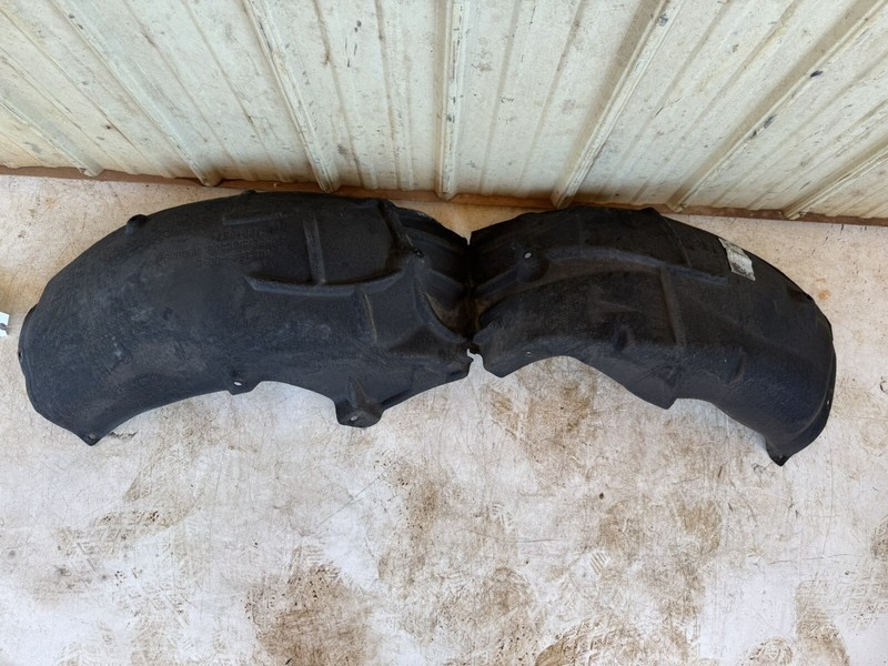 🌟17-23 TESLA MODEL 3 REAR RIGHT PASSENGER FENDER LINER 1031586-00-C 14090 S18