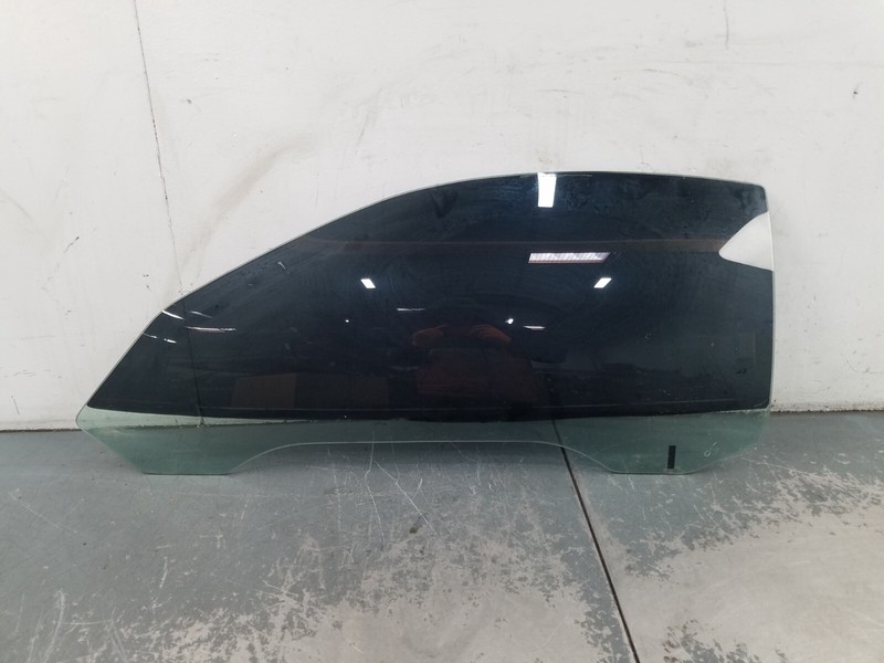 2004 Chevy Corvette C5 Left Driver Door Glass #2671 M4