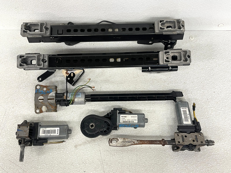 ⭐2012-2019 LAND ROVER RANGE ROVER FRONT LEFT SEAT TRACK FRAME RAIL OEM LOT2608