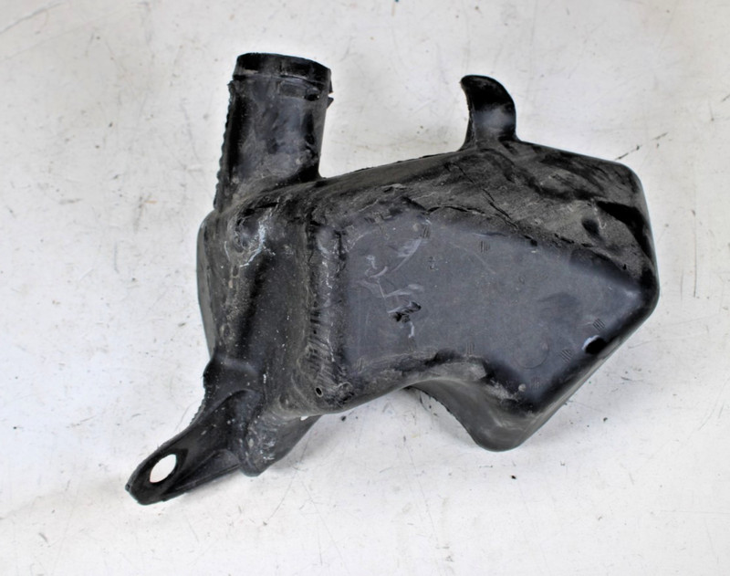 Air Cleaner Resonator from 2016 GMC Acadia 3.6L 10917457