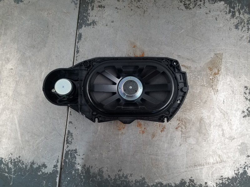 2014 Mercedes AMG E 63 S Rear Subwoofer #9590 Q3
