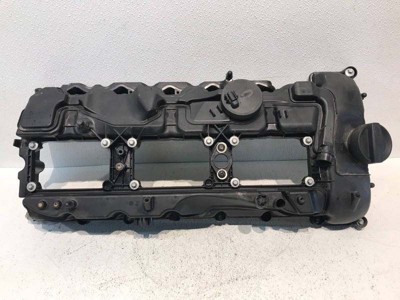 N55 Engine Cylinder Head Valve Cover OEM BMW E88 E82 F25 335 435 X4 X5 X6