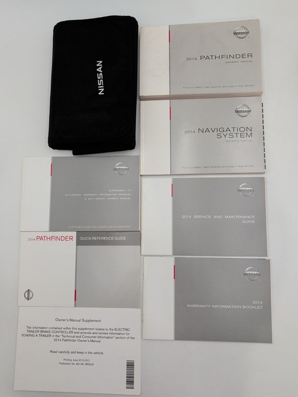 2014 Nissan Pathfinder Owners Manual Set With Navigation System with Case