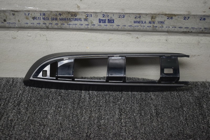 TOYOTA 4 RUNNER ROOF RACK REAR LEFT SIDE FACTORY OEM
