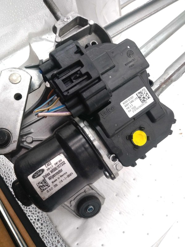 Used Windshield Wiper Motor fits: 2021 Ford EscapeGrade A