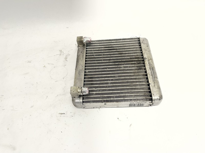 2009-2016 BMW 750I F01 4.4L V8 ENGINE SECONDARY OIL COOLER RADIATOR BEHR OEM