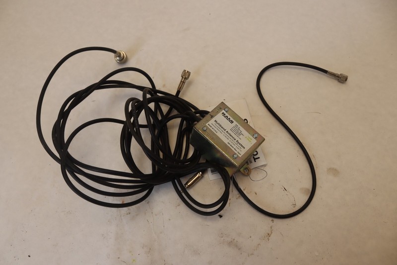 2013-2018 MACK CXU613 PINNACLE ANTENNA MODULE W/ CABLE WIRING 25110910 OEM