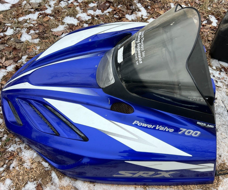 1998 YAMAHA HOOD SHROUD SRX 700 TRIPLE $150 MIDWEST SHIP