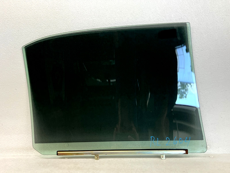 ⭐2001-2006 LEXUS LS430 REAR LEFT DRIVER SIDE DOOR WINDOW GLASS ASSY OEM LOT2604