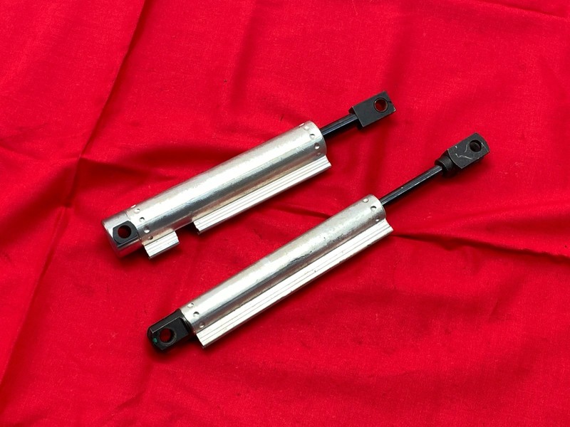 09-16 BMW E89 Z4 Convertible Top Main Hydraulic Cylinder Strut Pair Set OEM ✅