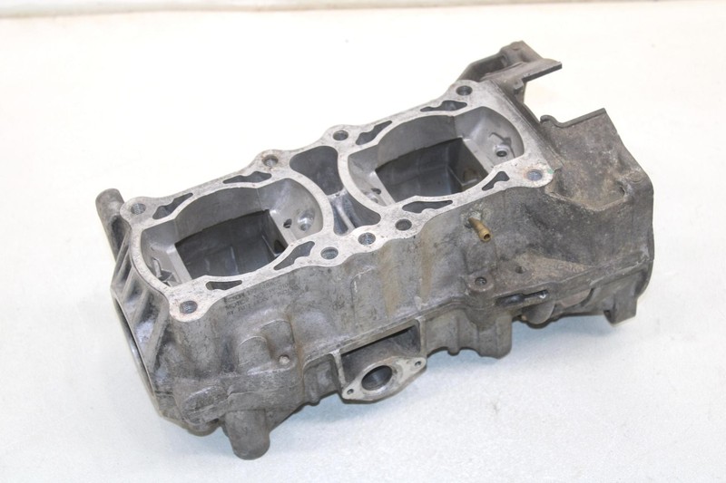 97 Polaris Indy 500 Oem Engine Block Crankcase 3085199 SP203