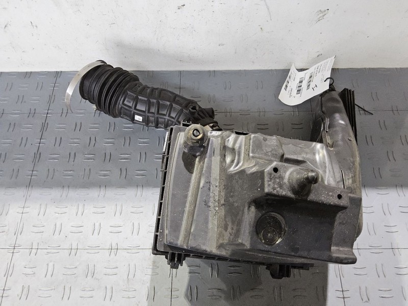 2017-2020 Ford Fusion Air Cleaner Intake Box Assembly 1.5L