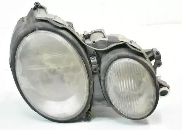 98-03 Mercedes W208 CLK430 Right Passenger Side Halogen Headlight Lamp OEM