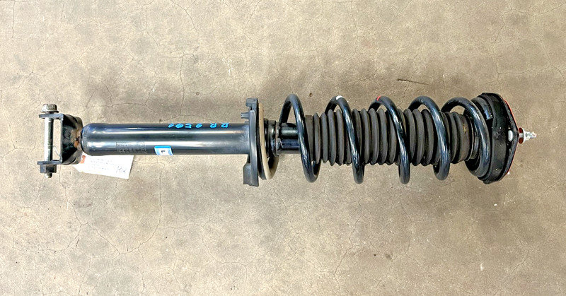 ⭐2016-2020 INFINITI Q50 AWD REAR RIGHT SHOCK ABSORBER & COIL SPRING OEM LOT2592