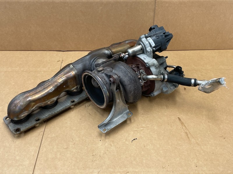14 15 16 BMW F22 M235i Turbocharger Turbo Manifold 3.0L OEM 1449