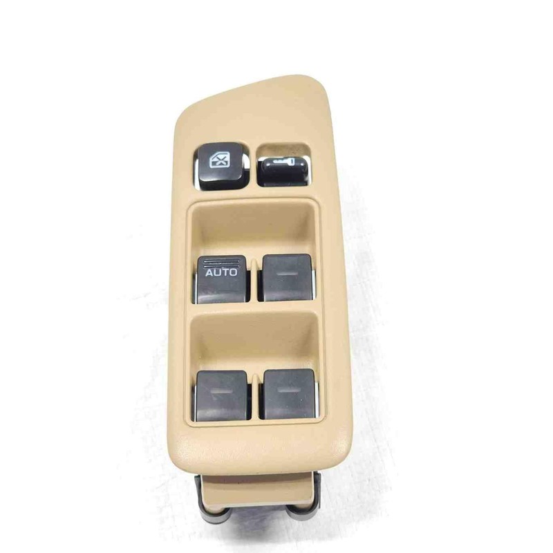 1996 Maxima Front Master Door Window Switch Part# 2540140U01