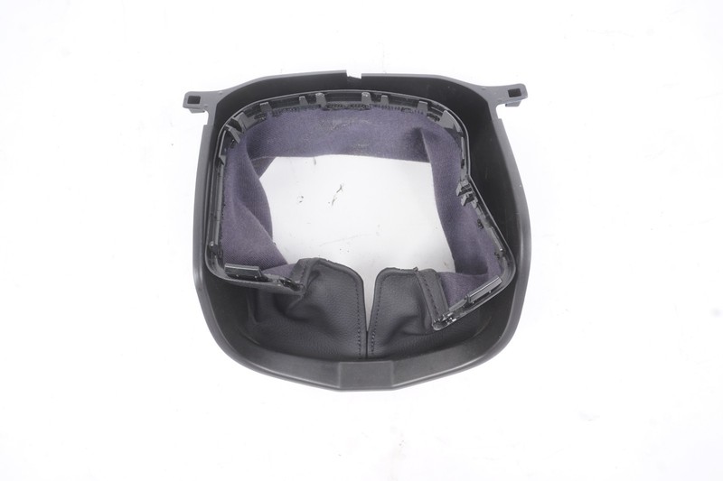 10-17 Mercedes W207 E350 E550 Steering Column Cover Boot Trim 2076820116OEM