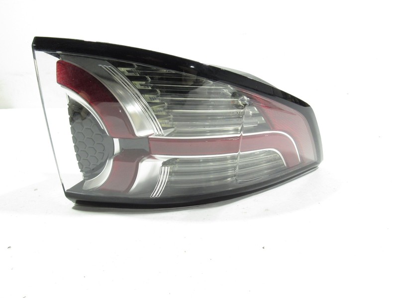 15-19 Land Rover Discovery Sport 2018 Rear Left Outer Taillight Light Lamp ;